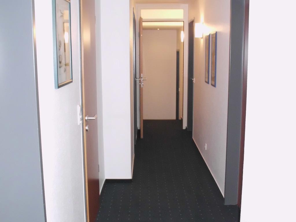 Haus Koebesine Hotel Джуист Екстериор снимка